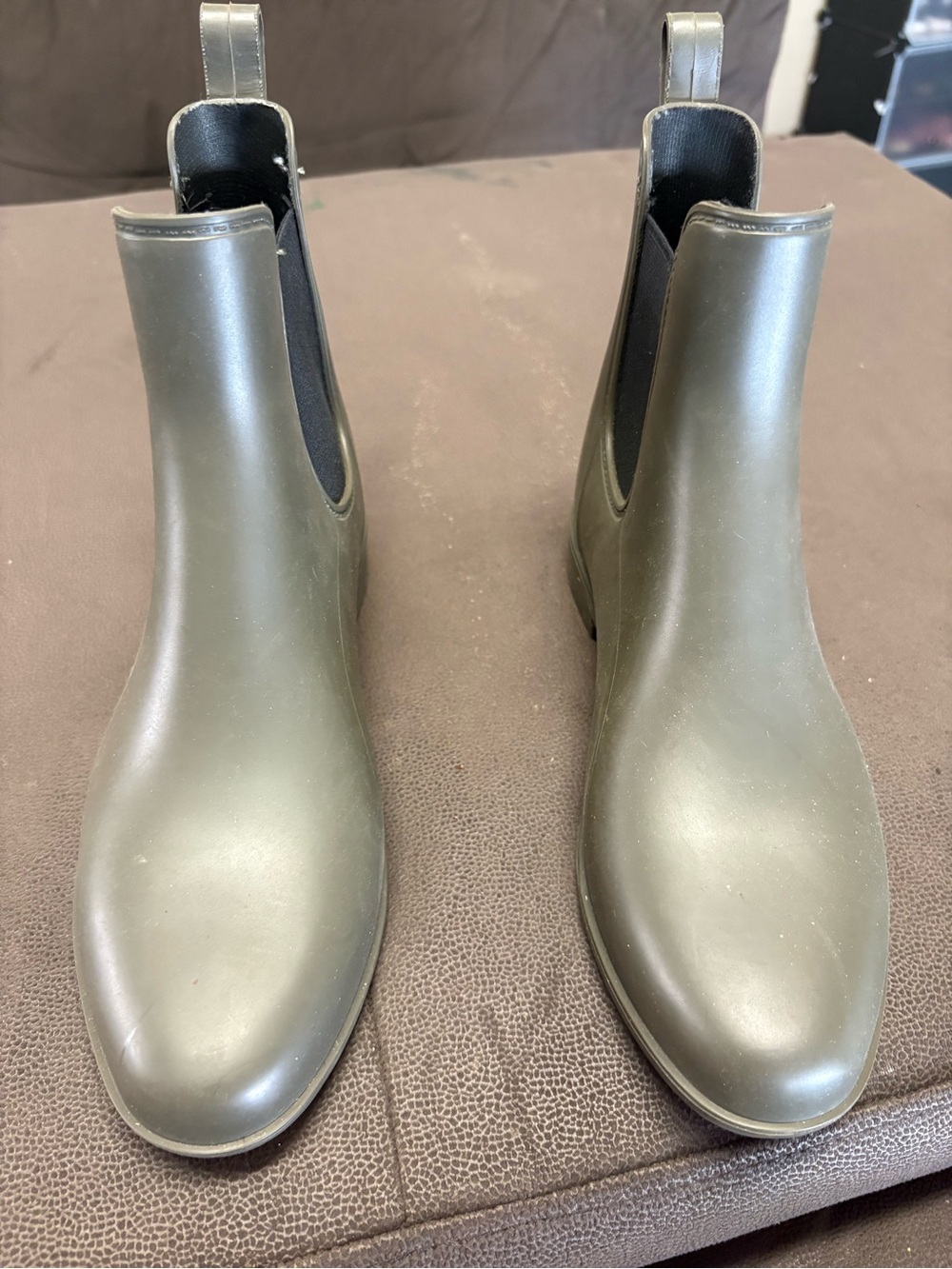 Women's Olive Green Chelsea Rain Boots